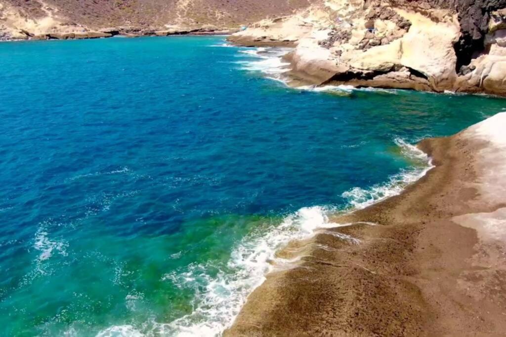 Spacious Apartment Just Few Steps Of The Ocean In La Caleta Costa Adeje  Eksteriør billede